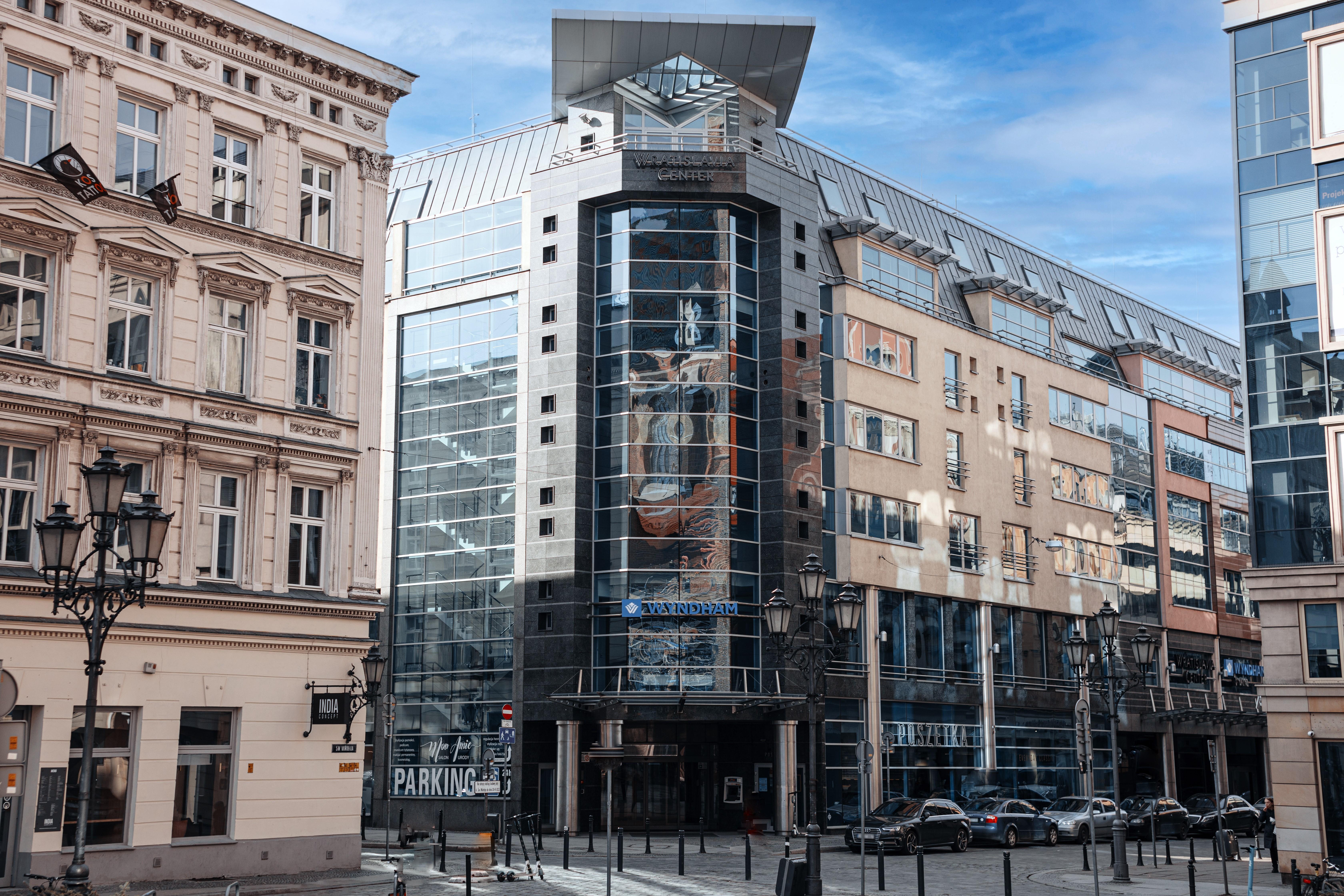 Hotel Wyndham Old Town 4*
